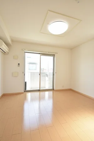 のマンスリーマンション・ウィークリーマンション「メゾン　アルモニー 205・洋室(No.1341177)」メイン画像