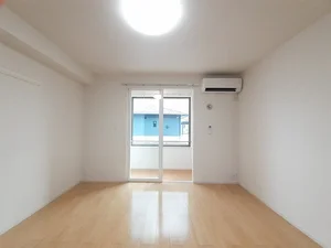 富山県の大東建託リーシング株式会社のマンスリーマンション・ウィークリーマンション「ハウス　フリーデ 104・洋室(No.1341190)」メイン画像