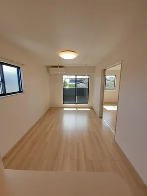 のマンスリーマンション・ウィークリーマンション「アラドハント　Ｄ 201・洋室(No.1341198)」メイン画像