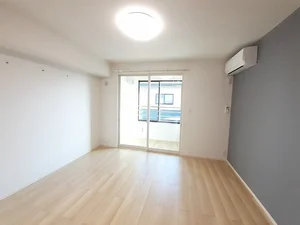 のマンスリーマンション・ウィークリーマンション「グランド・メゾン東根　参番館 202・洋室(No.1341437)」メイン画像