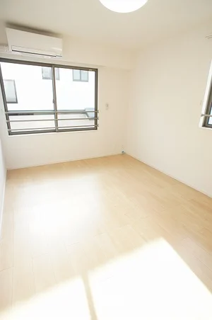 のマンスリーマンション・ウィークリーマンション「エアリーシーズン 205・洋室(No.1341483)」メイン画像