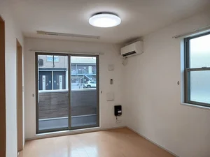 のマンスリーマンション・ウィークリーマンション「ヴィラ・ロイヤルⅠ 105・洋室(No.1341528)」メイン画像