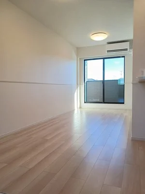 のマンスリーマンション・ウィークリーマンション「ベルウッド八街Ⅱ 203・洋室(No.1341567)」メイン画像