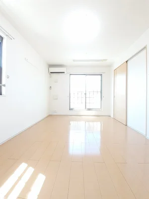 のマンスリーマンション・ウィークリーマンション「オーク　ガーデン 201・洋室(No.1341634)」メイン画像