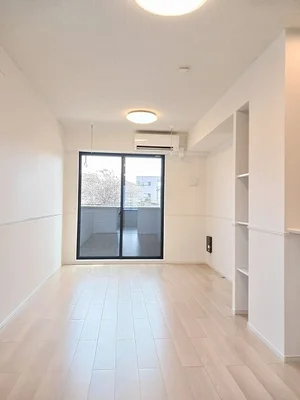 のマンスリーマンション・ウィークリーマンション「ガーデンコート横川 105・洋室(No.1341678)」メイン画像