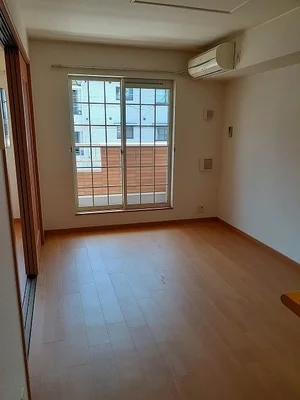 のマンスリーマンション・ウィークリーマンション「カルム青山 201・洋室(No.1341764)」メイン画像