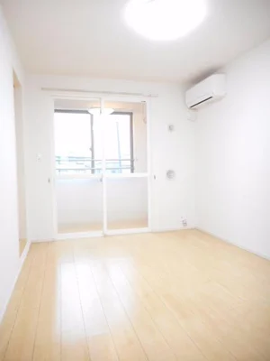 のマンスリーマンション・ウィークリーマンション「セブンヒルズサンライズＢ 204・洋室(No.1341772)」メイン画像