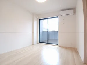 のマンスリーマンション・ウィークリーマンション「ヌーヴォー　エ　ベル　Ⅳ 102・洋室(No.1341819)」メイン画像