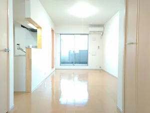 のマンスリーマンション・ウィークリーマンション「サニーアベニュー 302・洋室(No.1341843)」メイン画像