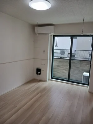 のマンスリーマンション・ウィークリーマンション「クレッシェンド石ヶ瀬 102・洋室(No.1341876)」メイン画像