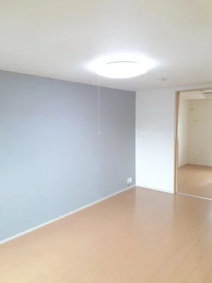 のマンスリーマンション・ウィークリーマンション「リクソーレⅤ　Ａ 201・洋室(No.1341921)」メイン画像