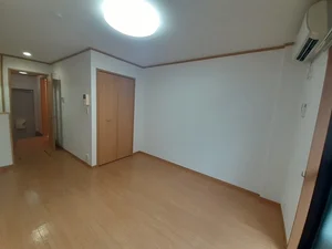 大阪府のマンスリーマンション・ウィークリーマンション「鈴蘭ハイツ 103・洋室(No.1341988)」メイン画像
