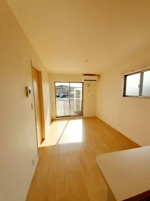 のマンスリーマンション・ウィークリーマンション「コートリバー　Ⅱ 101・洋室(No.1342100)」メイン画像