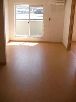 のマンスリーマンション・ウィークリーマンション「リバーサイドハウス壱番館 202・洋室(No.1342154)」メイン画像