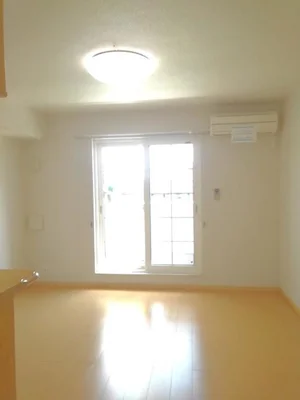 のマンスリーマンション・ウィークリーマンション「メゾン・プラシードＡ 202・洋室(No.1342156)」メイン画像