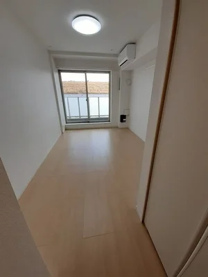 順天堂大学医学部附属順天堂東京江東高齢者医療センター周辺のマンスリーマンション・ウィークリーマンション「ジェイド 302・洋室(No.1342256)」メイン画像