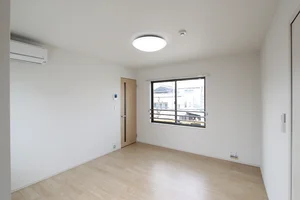 のマンスリーマンション・ウィークリーマンション「ジェルメ大喜新町 302・洋室(No.1342280)」メイン画像