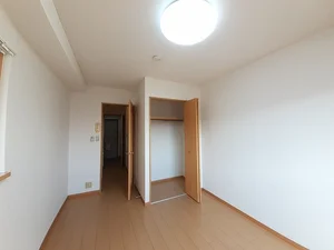 のマンスリーマンション・ウィークリーマンション「プロムナード歌島 303・洋室(No.1342298)」メイン画像