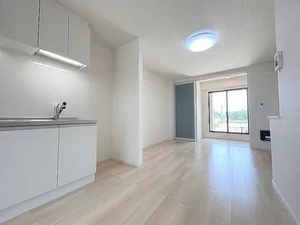 のマンスリーマンション・ウィークリーマンション「アルページュ　Ａ 105・洋室(No.1342357)」メイン画像