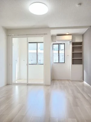 静岡県のマンスリーマンション・ウィークリーマンション「サニーコート小鹿 101・洋室(No.1342383)」メイン画像