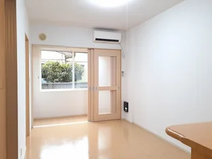 のマンスリーマンション・ウィークリーマンション「メルベイユ 102・洋室(No.1342413)」メイン画像