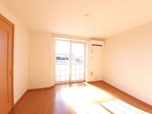 のマンスリーマンション・ウィークリーマンション「プリムヴェールＡ 202・洋室(No.1342432)」メイン画像