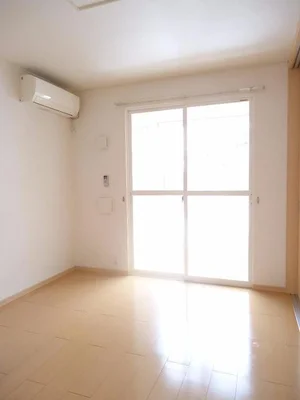 魚沼市のマンスリーマンション・ウィークリーマンション「グレースワン　Ⅰ 101・洋室(No.1342442)」メイン画像