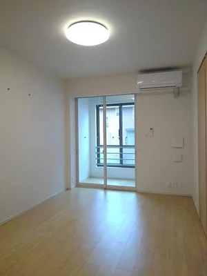 塩沢駅（新潟県）のマンスリーマンション・ウィークリーマンション「Ｍａｉｓｏｎ・ｆｅｌｉｚⅠ 104・洋室(No.1342471)」メイン画像