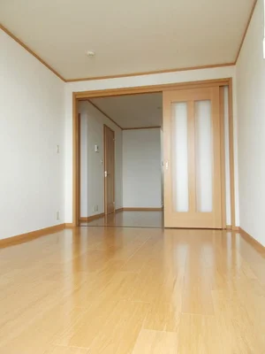 のマンスリーマンション・ウィークリーマンション「ラウム　壱番館 203・洋室(No.1342481)」メイン画像