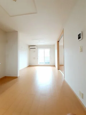 のマンスリーマンション・ウィークリーマンション「ソレイユ東海Ⅱ 202・洋室(No.1342489)」メイン画像