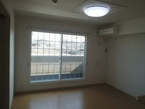 笛吹市のマンスリーマンション・ウィークリーマンション「Ｂｅｌｌｅ・Ｆｌｅｕｒ 203・洋室(No.1342490)」メイン画像