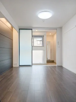 のマンスリーマンション・ウィークリーマンション「レガーロ 101・洋室(No.1342501)」メイン画像