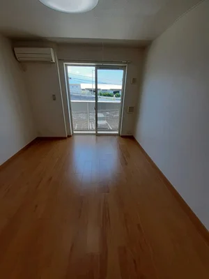 愛媛県のマンスリーマンション・ウィークリーマンション「イート　ハーブⅡ 203・洋室(No.1342570)」メイン画像