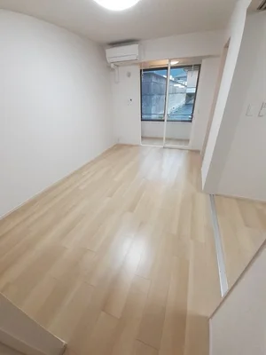 愛媛県のマンスリーマンション・ウィークリーマンション「シェル・エ・メールⅡ 101・洋室(No.1342593)」メイン画像