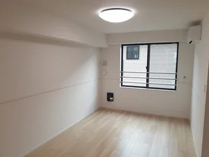 のマンスリーマンション・ウィークリーマンション「ソレーラ　５ 203・洋室(No.1342973)」メイン画像