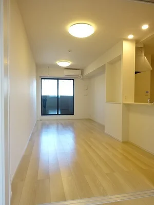 のマンスリーマンション・ウィークリーマンション「ランドールⅠ 203・洋室(No.1343032)」メイン画像