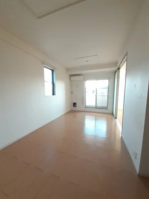 のマンスリーマンション・ウィークリーマンション「カーサ・エスペランザ　壱番館 203・洋室(No.1343049)」メイン画像