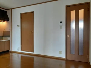 のマンスリーマンション・ウィークリーマンション「セレ－ノ山東Ａ 103・洋室(No.1343091)」メイン画像