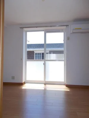 のマンスリーマンション・ウィークリーマンション「コスモワタナベ 203・洋室(No.1343134)」メイン画像