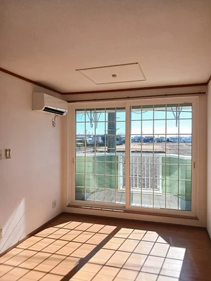 のマンスリーマンション・ウィークリーマンション「サニーフォレストＡ 201・洋室(No.1343136)」メイン画像