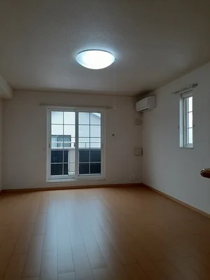 のマンスリーマンション・ウィークリーマンション「Ｍ、Ｓ　Ａｐａｒｔｍｅｎｔ 203・洋室(No.1343198)」メイン画像