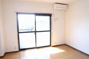 三重県のマンスリーマンション・ウィークリーマンション「スペランツァⅠ 201・洋室(No.1343313)」メイン画像