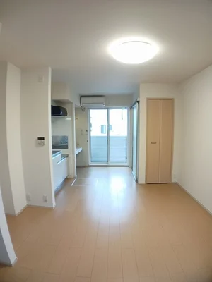 のマンスリーマンション・ウィークリーマンション「セレノ　福満 101・洋室(No.1343322)」メイン画像