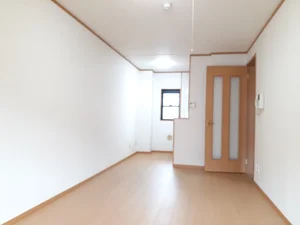 のマンスリーマンション・ウィークリーマンション「サングレイスⅠ 103・洋室(No.1343437)」メイン画像