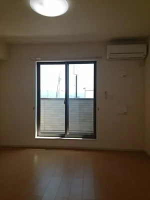 愛媛県立医療技術大学周辺のマンスリーマンション・ウィークリーマンション「ＳＫＨ２７　Ⅱ 202・洋室(No.1343503)」メイン画像