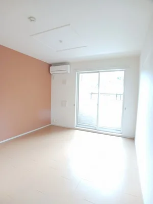 のマンスリーマンション・ウィークリーマンション「サン　エスカーザ 102・洋室(No.1343517)」メイン画像