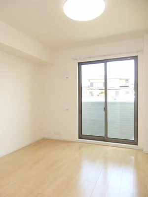 のマンスリーマンション・ウィークリーマンション「グランコリーヌ　Ⅲ 103・洋室(No.1343519)」メイン画像