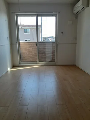 のマンスリーマンション・ウィークリーマンション「サンリットスクエアⅢ 101・洋室(No.1343559)」メイン画像