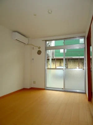 のマンスリーマンション・ウィークリーマンション「カサヴェルデ 105・洋室(No.1343601)」メイン画像