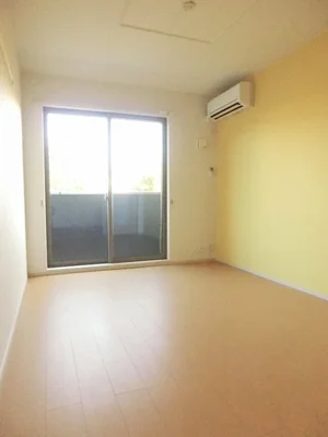 福岡県のマンスリーマンション・ウィークリーマンション「メゾンド・フローラⅡ 103・洋室(No.1343627)」メイン画像